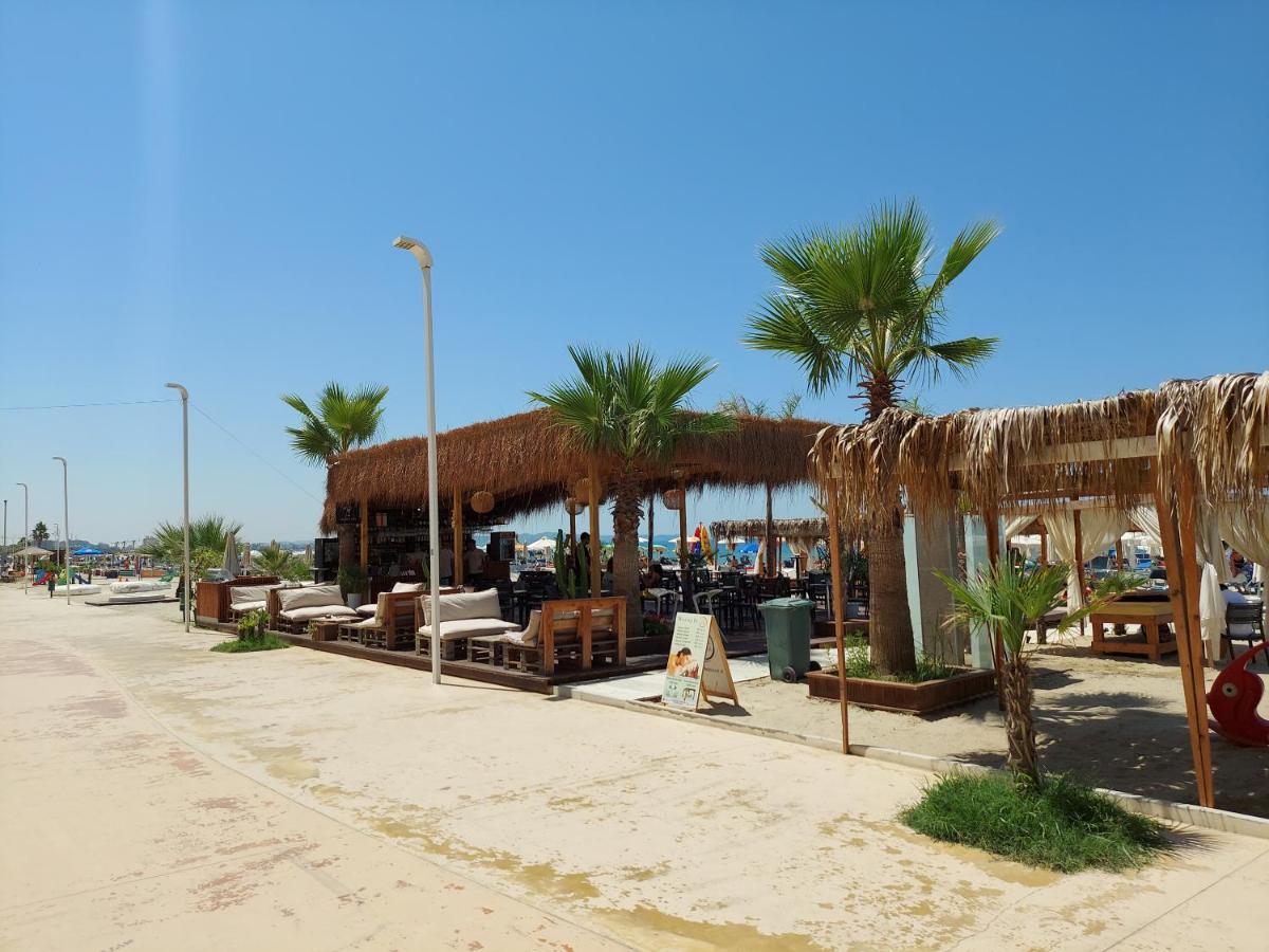 Golden Beach Apartments Durrës 외부 사진